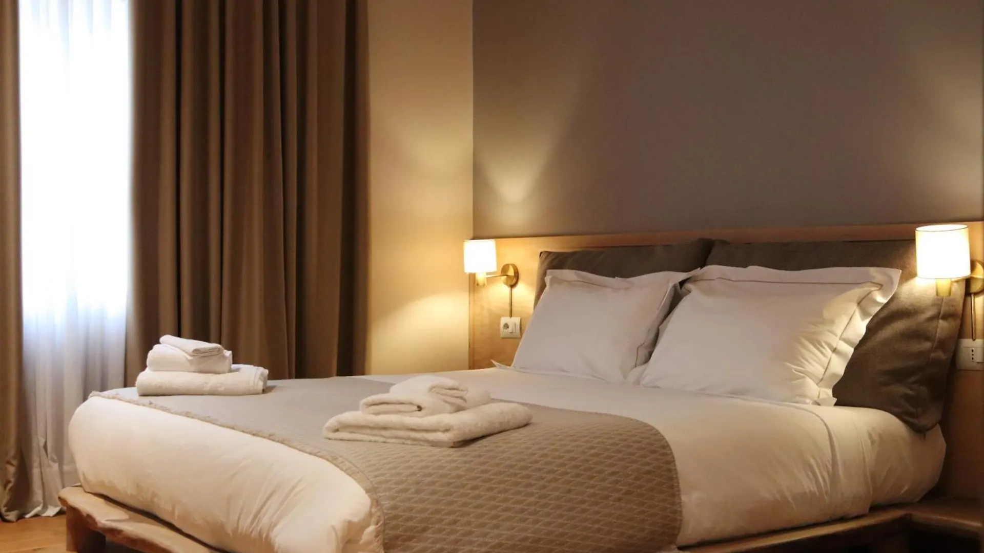 Kro Velar Hotel Boutique Korce